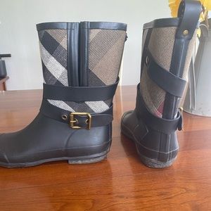 Burberry Rainboots